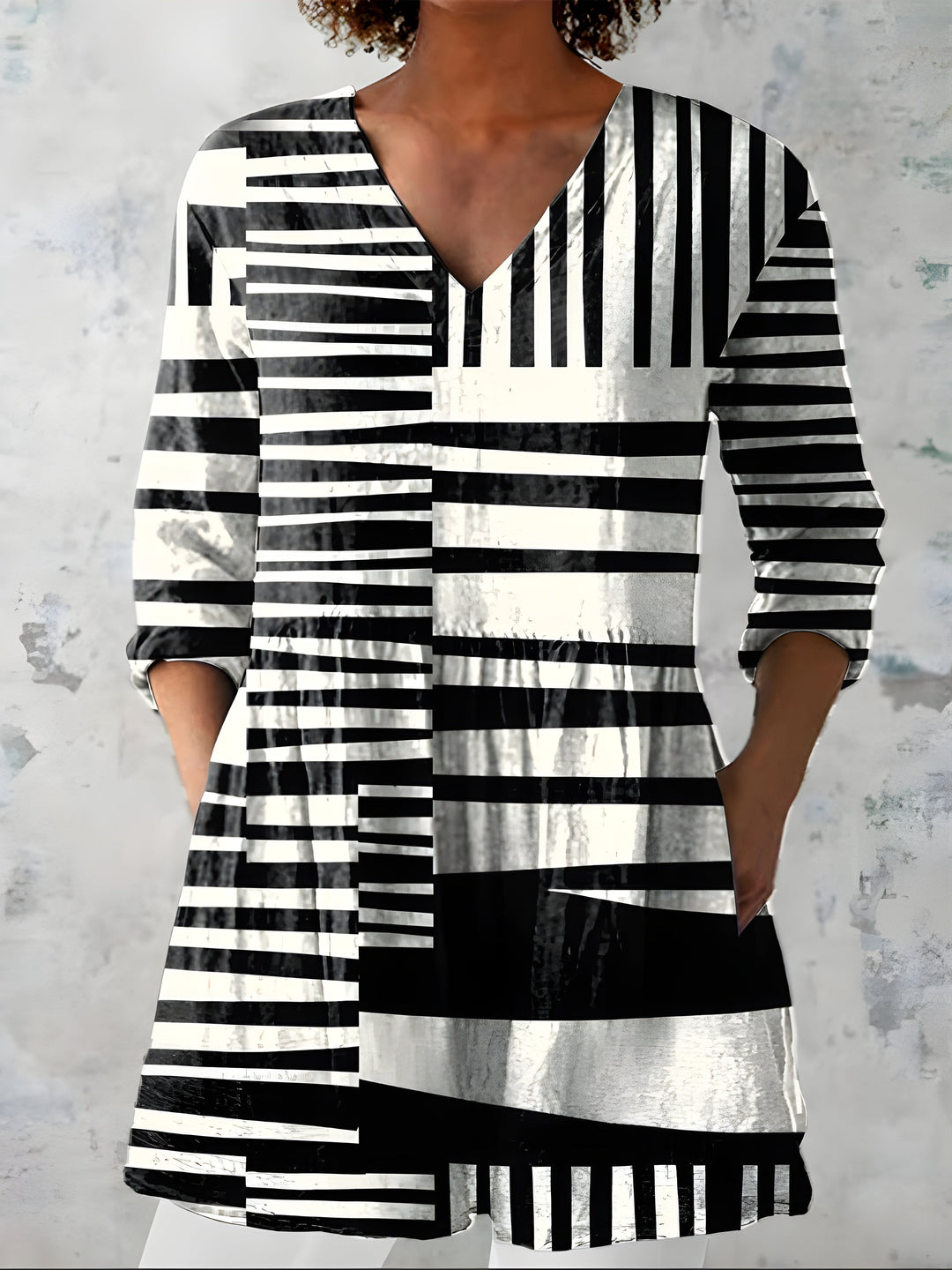 Sophie | Long Blouse with V-Neck