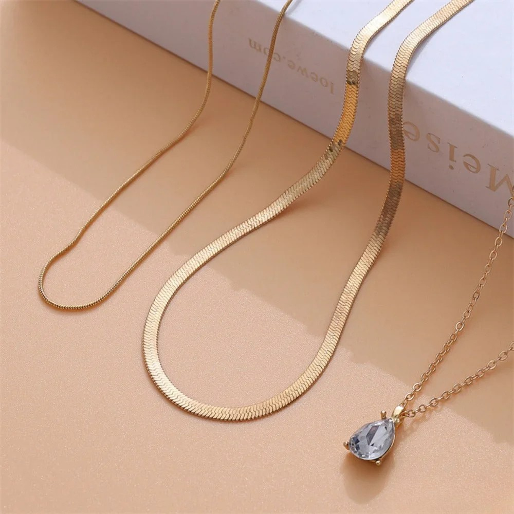 Layered Necklace with Gold-Colored Zirconia Pendant