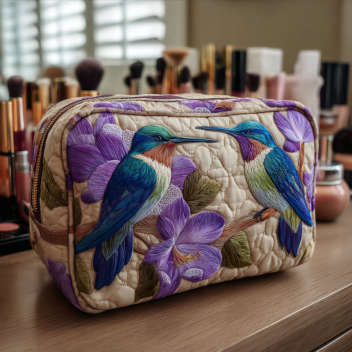 Opal – Gewatteerde toilettas met sierlijke kolibrie