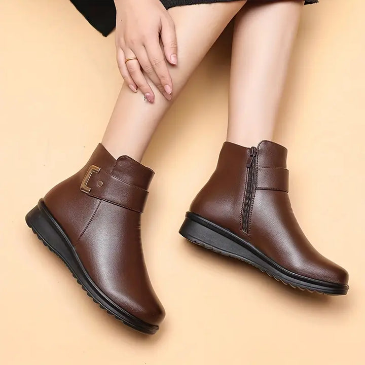 SAVVINA™ FLEECE-LINED WINTER ANKLE BOOTS