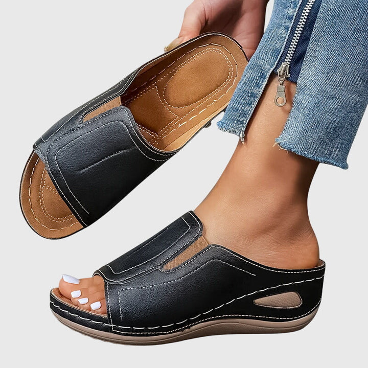 Aretha™ | Orthopedic Sandals